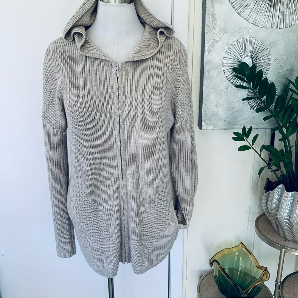 NWOT Max Studio beige cotton blend front zipper hooded cardigan size M